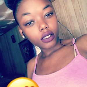Meet your Posher, Brittany arlene